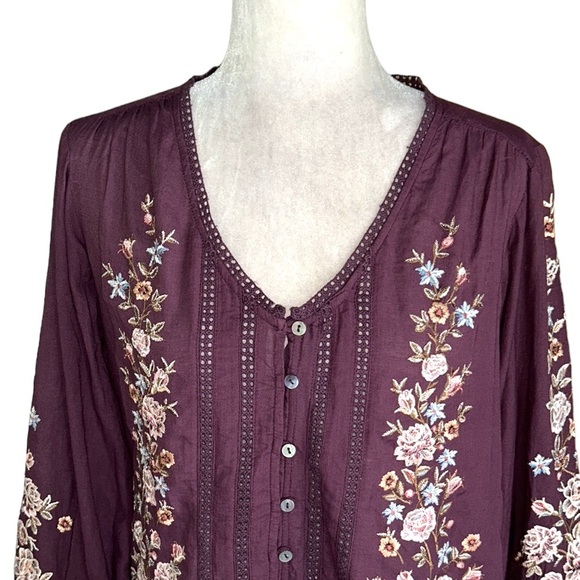Sundance Eggplant Purple Embroidered Eyelet Puff Sleeve Button Front Top - XS - Picture 4 of 14